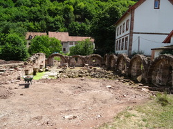 Graufthal et les maisons des rochers par Jacques