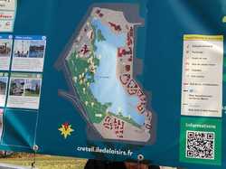 Lac de Créteil et la cathédrale par Dominique