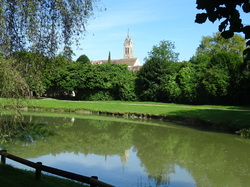 Le chatelet en Brie par Jean-Claude