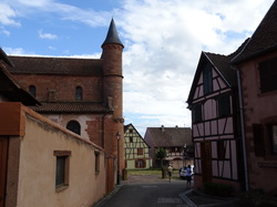 Le Mont Saint Michel et Neuwiller lès Saverne par Jacques