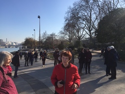 Traversée de Paris par Sylvie